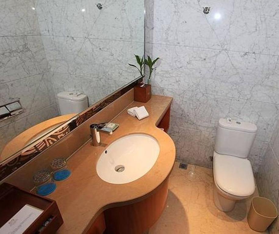 Gloria Grand Hotel Wuxi Wuxi  Esterno foto