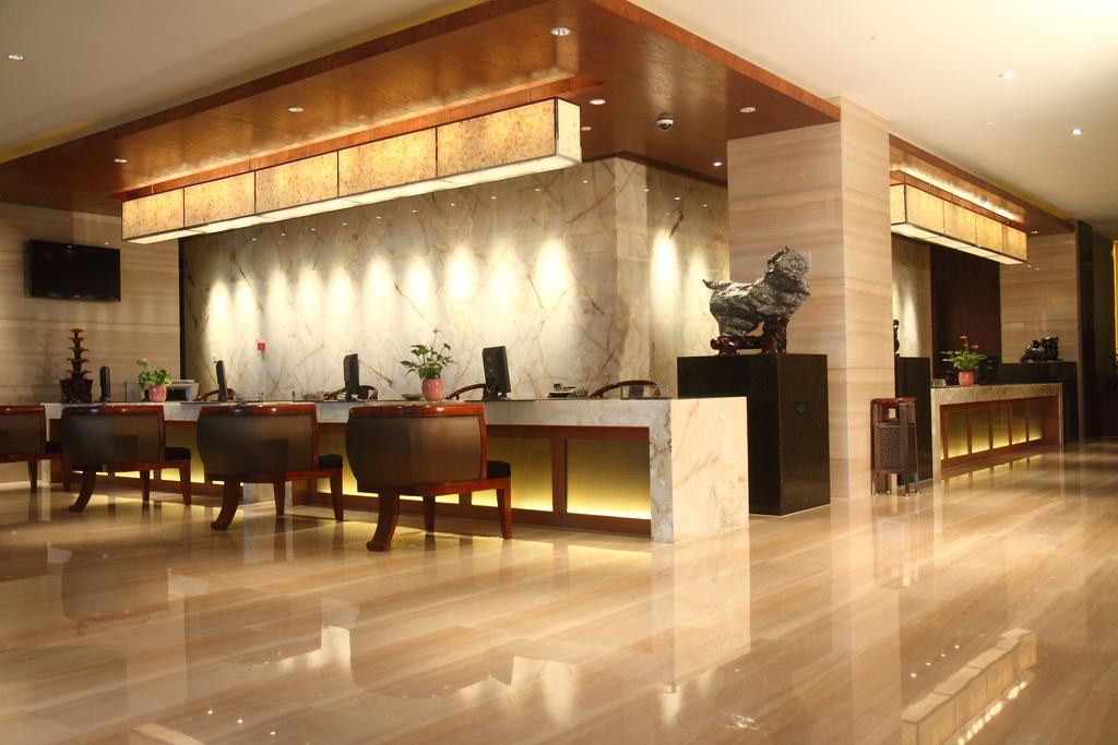 Gloria Grand Hotel Wuxi Wuxi  Esterno foto